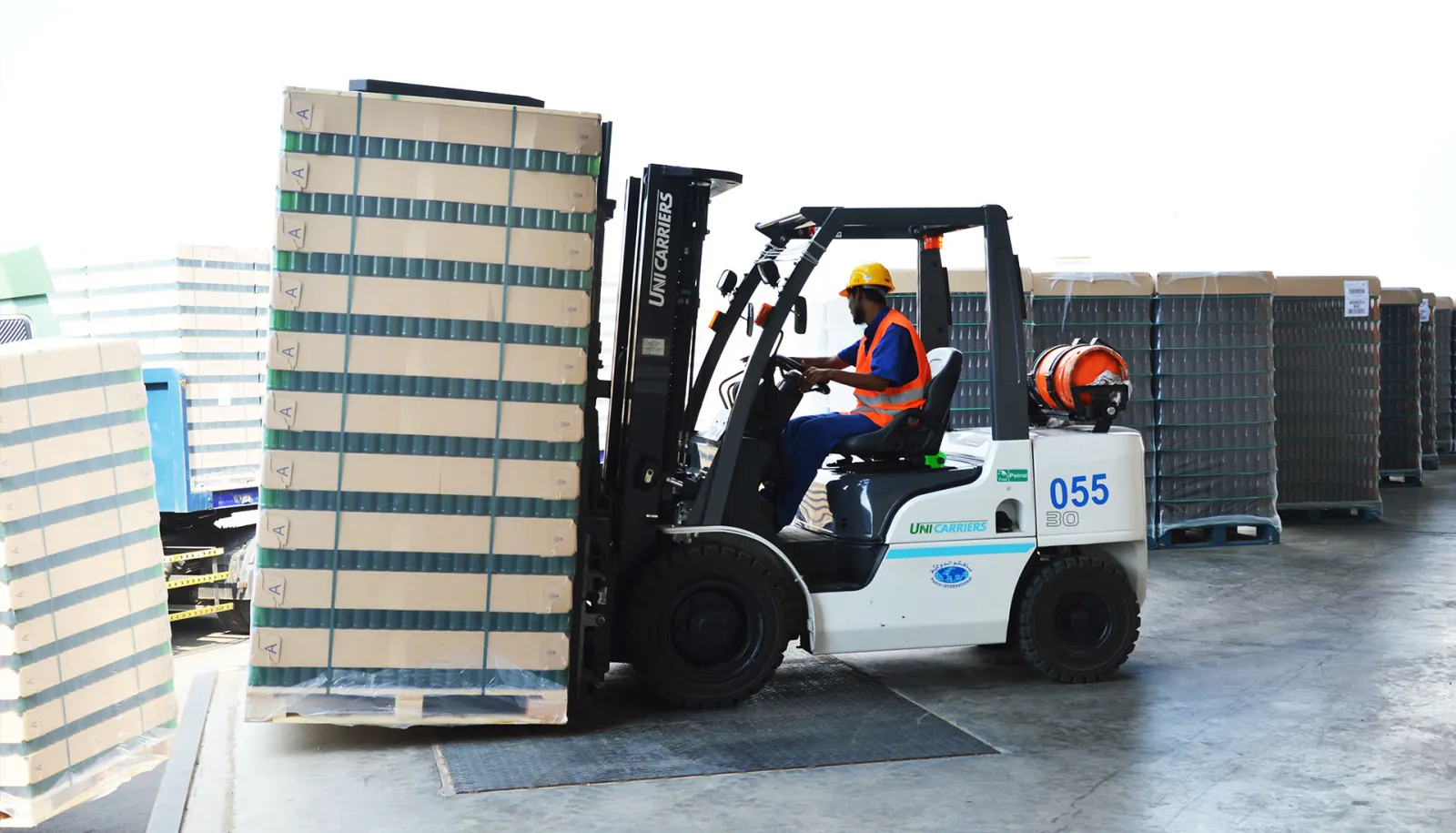 Warehousing and bonded storage in Saudi Arabia — BAFCO logistics company